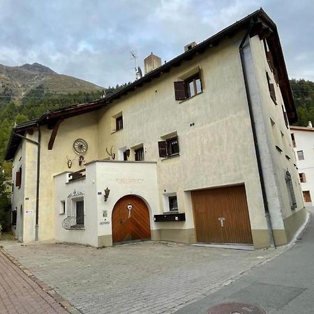 Chesa Grass-Capadrutt Apartment Pontresina Exterior photo